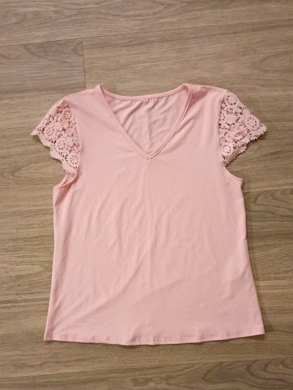 Women’s Pink V-Neck Top with Lace Sleeves